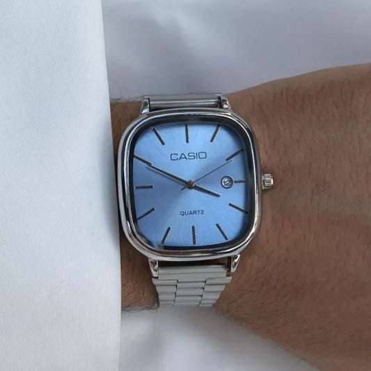 CASIO tableau bleu ciel